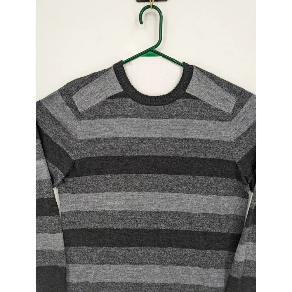 Smartwool Men's Wool Blend Black Gray Striped Crewneck Sweater, Medium EXCELLENT
